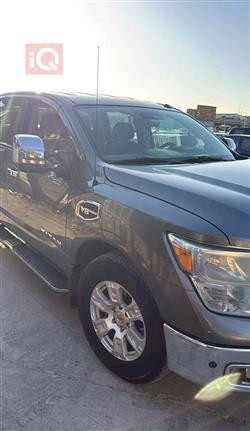 Nissan Titan